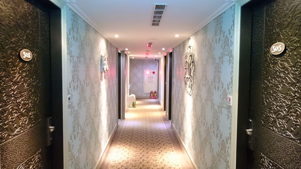 Mrt Hotel Taipei Exterior photo