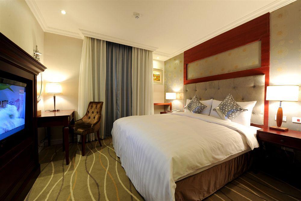 Mrt Hotel Taipei Exterior photo