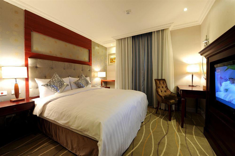 Mrt Hotel Taipei Exterior photo